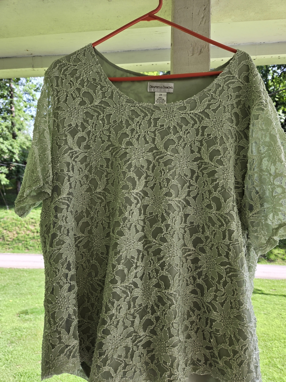 Draper’s & Damon’s Sage Green Lace Short Sleeve Blouse